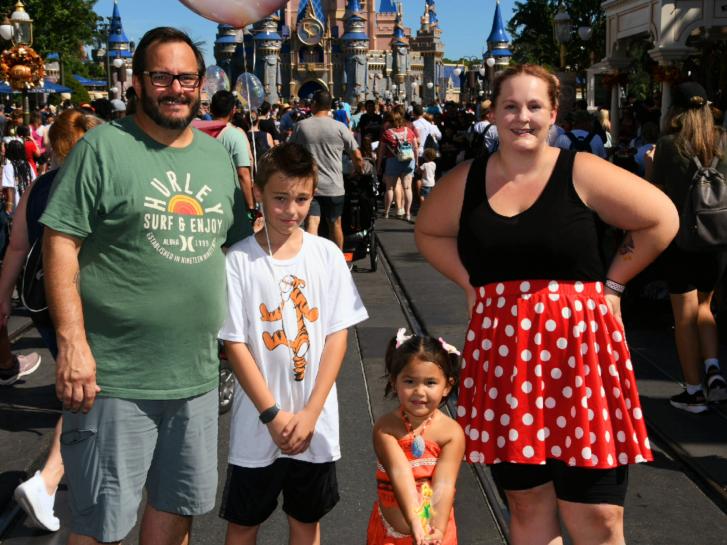 Guest Photo from Catrina Downey: Guests in front of Cinderella Castle at Magic Kingdom